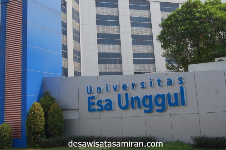 Ketahui Cara Mendapatkan Beasiswa S1 Universitas Esa Unggul Jakarta